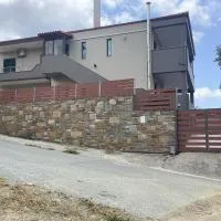 MARMARI Village, hotel i Ayía Marína