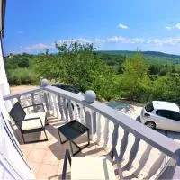 Apartman Tina, hotel v Ražanaci