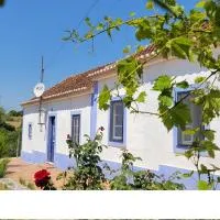 House of Moitelas, hotel i Moitelas