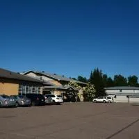 Bear's den Lounge and Motel, hôtel à Deep River