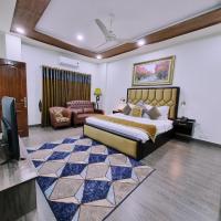 Hayyat Luxury Suites, hótel í Lahore