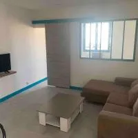 LE DEPOT appartement du port à Champvert، فندق في Champvert