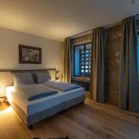 LANDHOTEL ALTE ZOLLSTATION- Historical Building, Hotel in Pittenhart