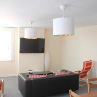 Spacious Townhouse, hotel v mestu Youghal