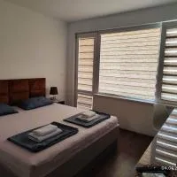 DeTY's Apartment, hotell i Burgas