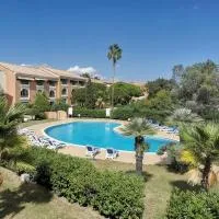 Studio mezzanine 4 personnes Linguizetta marine de Bravone Corse, hotel u gradu Linguizzetta