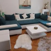 Marina Gloria, khách sạn ở Zadvorsko