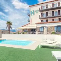 Hôtel Le Belvedere, hotel v destinaci Saint-Cyprien