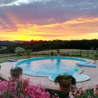 Les Hauts de Grazac, Chambres et Tables d'hôtes: Grazac şehrinde bir otel