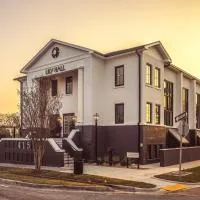 Lily Hall-A Boutique Hotel, viešbutis mieste Pensakola