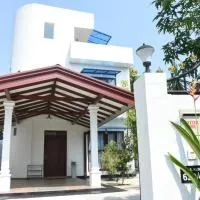 Sanmi Home Rentals Battaramulla, hotell i Battaramulla