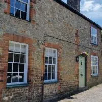 Granary Cottage, hotel in Warminster