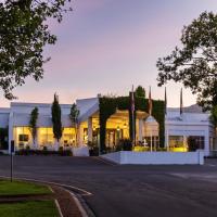 Lord Charles Hotel, hotel i Somerset West