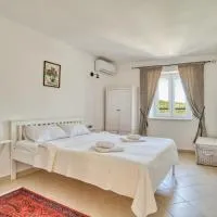 Eva's country house, hotel i Buljarica