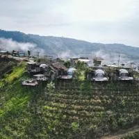 CLIFF VERANDAH @ DOI LAN, hotell i Ban Huai Khai