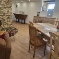 chambres d'hôtes et bistrot Le Galouray, хотел в La Grée-Saint-Laurent