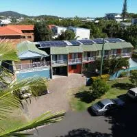 Coolum Budget Accommodation, hotel di Coolum Beach