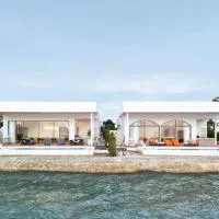 Sea Season Pool Villa Pattaya, hotel i Bang Lamung