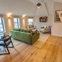 The Penthouse Suite - Harbour Views - Sleeps 4