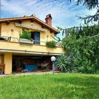 Casa Vacanze - La Ginestra, hotel em Ginestra