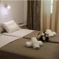 Dimitris Studios, отель в Периссе