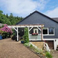 Gästezimmer Haus Talblick، فندق في Lautenthal