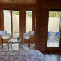 Chalet de La Source, hotel en Rognac