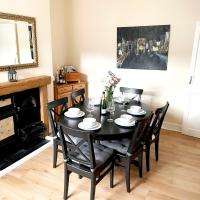 The Neville - Free Parking - York Victorian House - Holiday Home