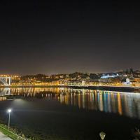 Central duplex apartment-full view of Douro river
