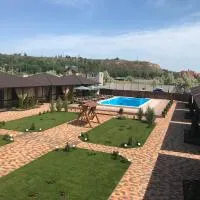 SUNRISE Cottage, hotel a Koblevo