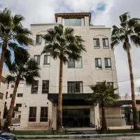 Naylover Hotel Suites, hotel en Amán