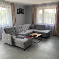 Energylandia Zator noclegi apartament pokoje do wynajęcia, Hotel in Polanka Wielka