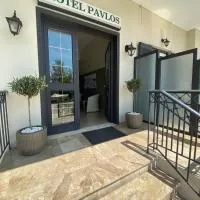 Hotel Pavlos - Studios, מלון בטולו