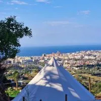 Glamping Finca el Olivo, hotel a Mijas