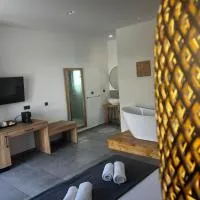 Sydney Hotel, hotel u gradu Kefalos