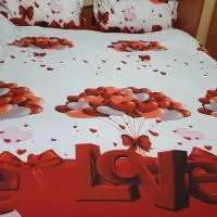 Apartamentul Oaspetilor 5 paturi – hotel w mieście Slatina