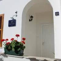 B&B Marco Polo، فندق في تيراسيني