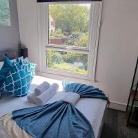 Contemporary Studio Haven l 1Bed 1 Bath in London