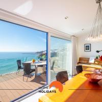 #041 Luxury House Stylish & Comfortable, hotel u gradu Albufeira