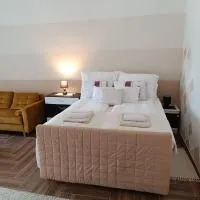 Kiskastély Apartman, hotel i Balmazújváros