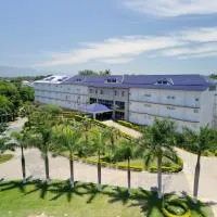 Pindamonhangaba में, होटल Colonial Plaza Hotel Pindamonhangaba