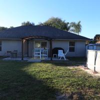 3-bedroom home between the beach & theme parks