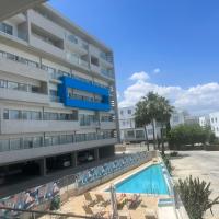 UC Hall Residence, hotel in zona Aeroporto di Ercan - ECN, Nicosia