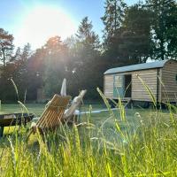 Secret Garden Shepherd Hut