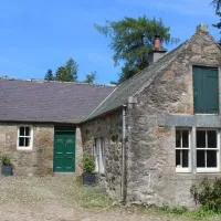 Steading Cottage - Craigievar Castle, hotel en Alford