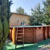 Gite à la campagne à 15 kms d'Aix, viešbutis mieste Sen Kana