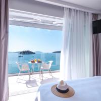 Nelly's Apartments, hotel a Tolo