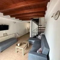 Elena maisonette by the sea, hotel en Kamena Vourla