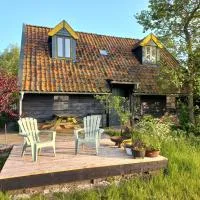 Lodge De Zandbalk, hotell i Sebaldeburen