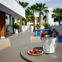 Viesnīca Luxury Villa LAGUNA - Ciudad Quesada pilsētā Siudada Kesada